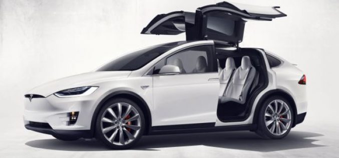 Tesla Model X – jetzt bei AIL erhältlich